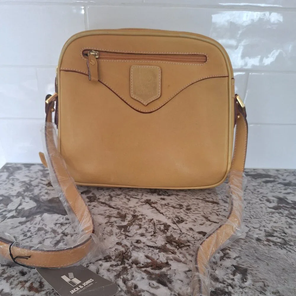 Wai See yellow‎ leather crossbody